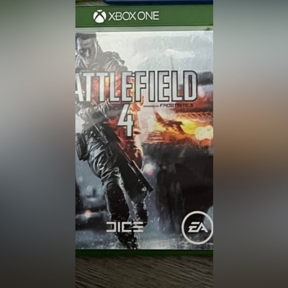 Battlefield 4 for Xbox One - Green Case